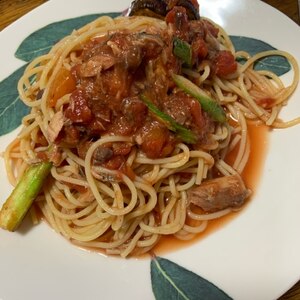 さっぱり！サバ缶とトマト缶の冷製パスタ